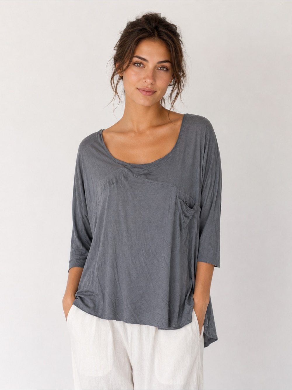 Anctified Women’s Grey Scoop Neck Top Size Large NWT Casual 3/4 Sleeve
